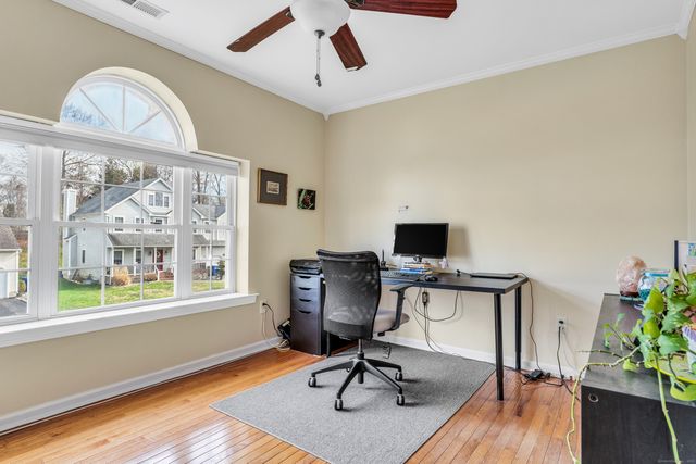 42 Milford Hunt Lane, Milford, CT 06461