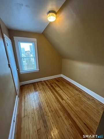 205 French Street 3rd Floor, Bridgeport, CT 06606