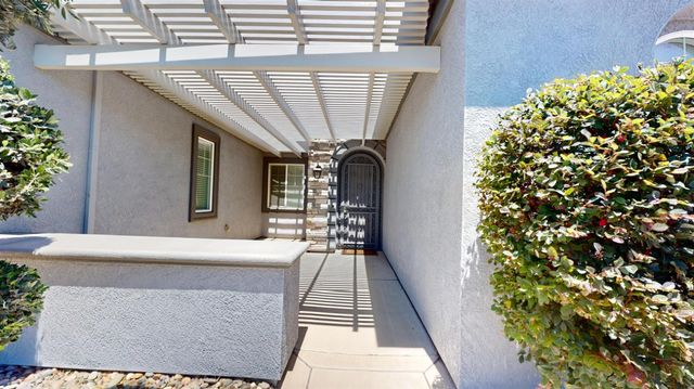 1021 Nutmeg Landing Ct, Manteca, CA 95336