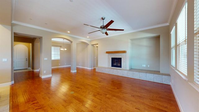 1021 Nutmeg Landing Ct, Manteca, CA 95336