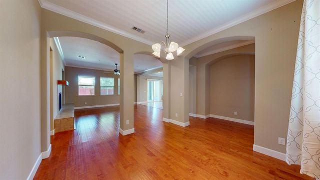1021 Nutmeg Landing Ct, Manteca, CA 95336