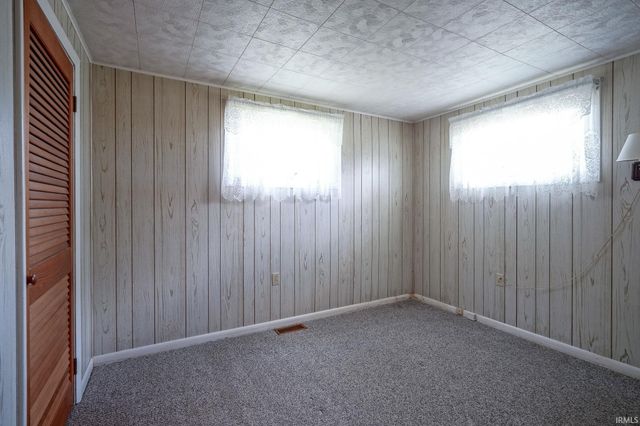 901 Ravine Park Boulevard, Attica, IN 47918