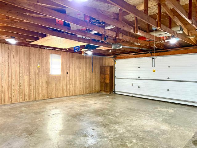 901 Ravine Park Boulevard, Attica, IN 47918