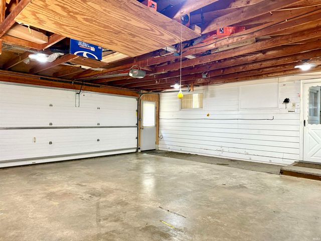 901 Ravine Park Boulevard, Attica, IN 47918