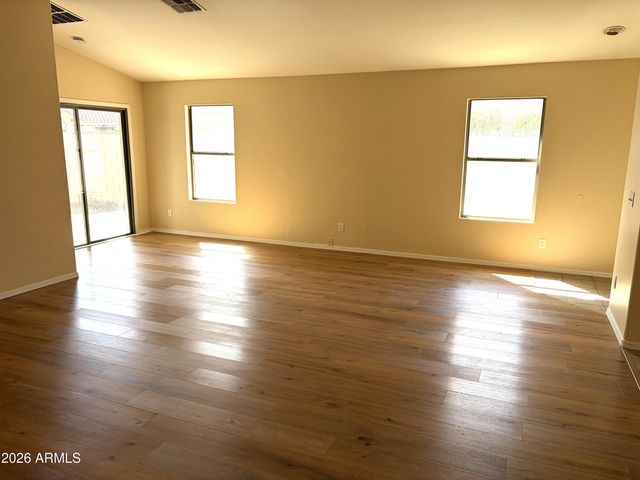 2971 E PINTO VALLEY Road, San Tan Valley, AZ 85143
