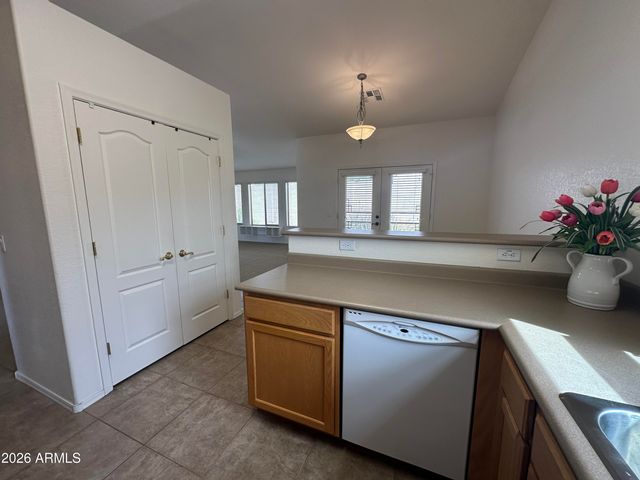 2101 S MERIDIAN Road 172, Apache Junction, AZ 85120