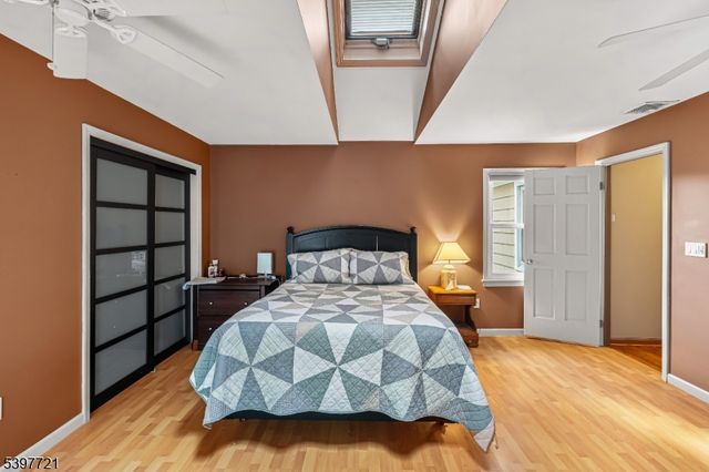 163 Briarwood Rd, Florham Park Boro, NJ 07932