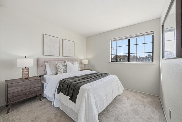 3653 Kamp Dr, Pleasanton, CA 94588