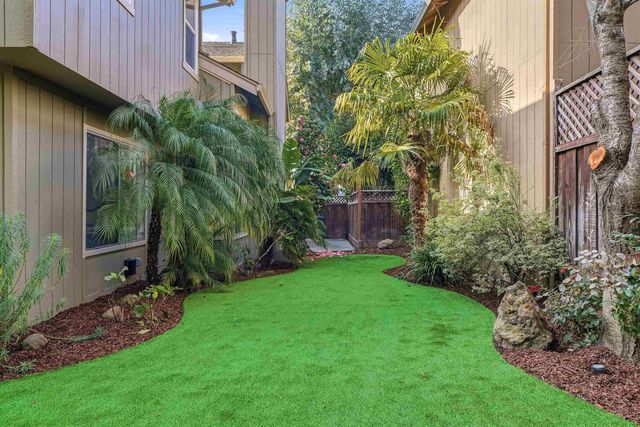 3653 Kamp Dr, Pleasanton, CA 94588