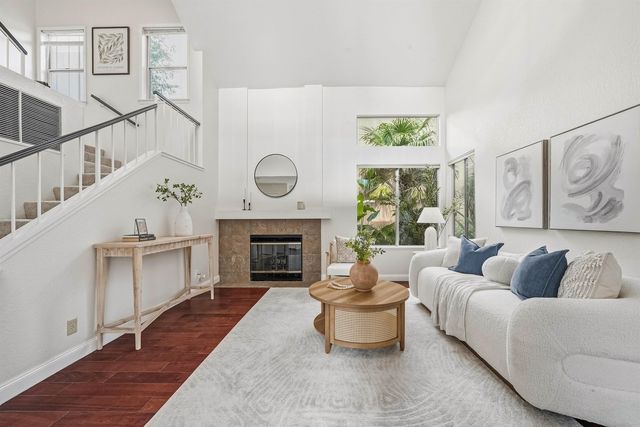 3653 Kamp Dr, Pleasanton, CA 94588