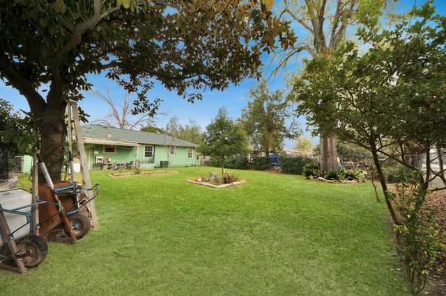 216 Tallant Street, Houston, TX 77076