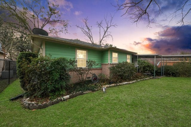 216 Tallant Street, Houston, TX 77076