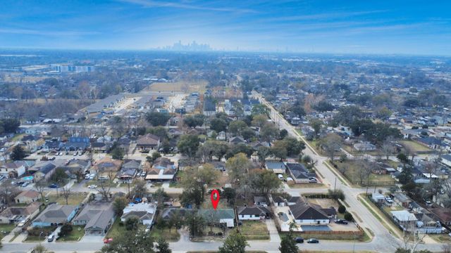 216 Tallant Street, Houston, TX 77076