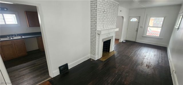 3210 Montclair Avenue, Cleveland, OH 44109