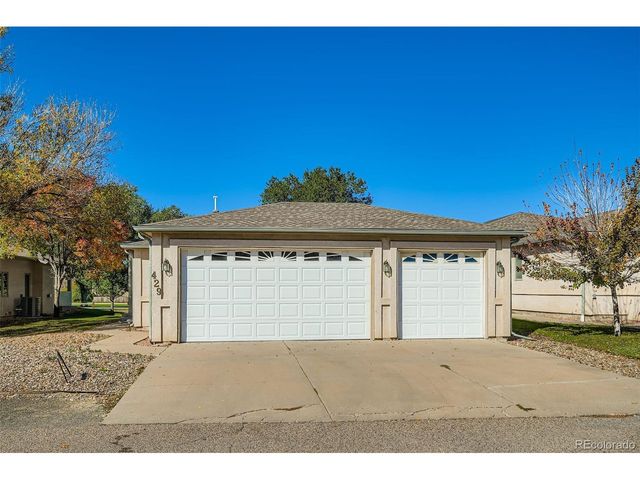 429 S Soaring Eagle Dr, Pueblo, CO 81007