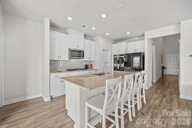 4308 Duplin Drive, Charlotte, NC 28214