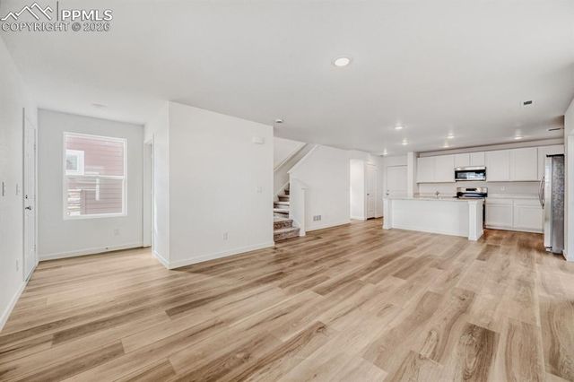 7864 Miners Camp Way, Colorado Springs, CO 80908