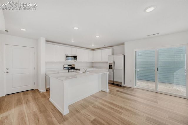 7864 Miners Camp Way, Colorado Springs, CO 80908