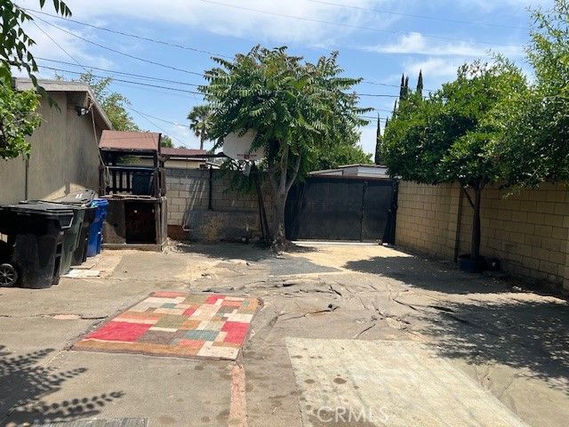 1320 N Grove Avenue, Ontario, CA 91764