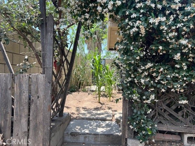 1320 N Grove Avenue, Ontario, CA 91764