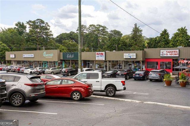 2685 Oak Park Trail, Decatur, GA 30033