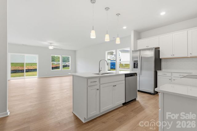 4013 Juno Drive, Charlotte, NC 28215