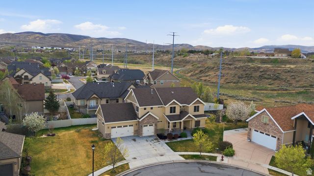 1497 W MEADOW GLEN DR, Bluffdale, UT 84065
