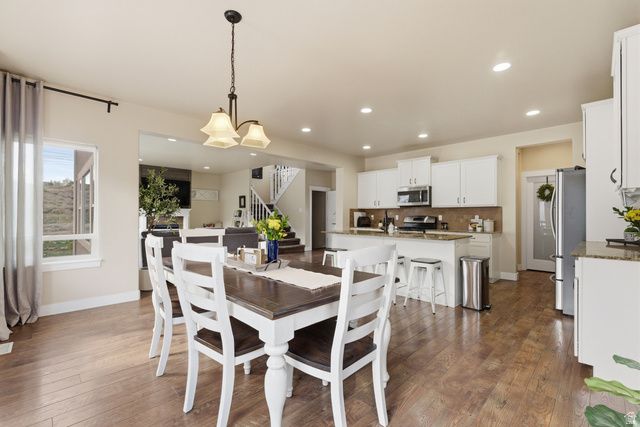 1497 W MEADOW GLEN DR, Bluffdale, UT 84065