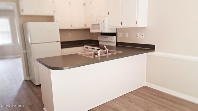 914 Spring Forest Road C3, Greenville, NC 27834