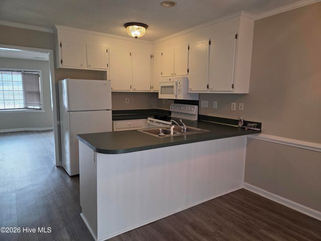 914 Spring Forest Road C3, Greenville, NC 27834