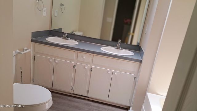 914 Spring Forest Road C3, Greenville, NC 27834