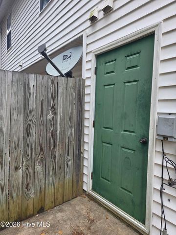 914 Spring Forest Road C3, Greenville, NC 27834