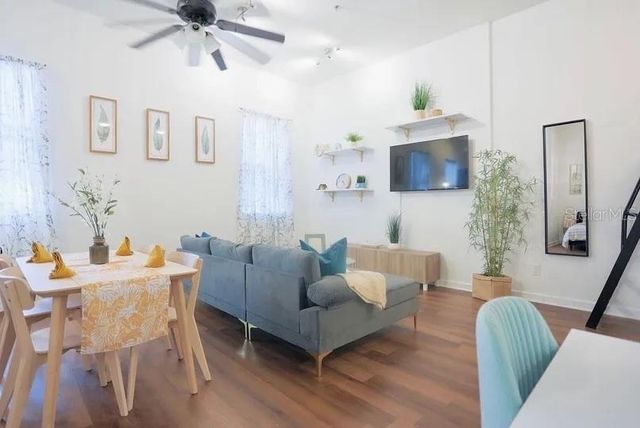 2004 N HOWARD AVENUE 205, Tampa, FL 33607