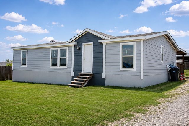 136 Alameda DR, Cedar Creek, TX 78612
