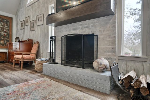 426 Lonestar Ln, Hideaway, TX 75771