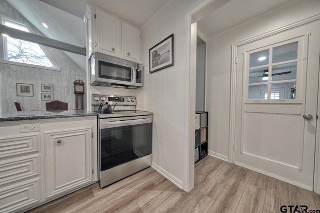 426 Lonestar Ln, Hideaway, TX 75771