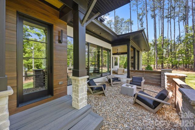 132 Binns Road, Mooresville, NC 28117
