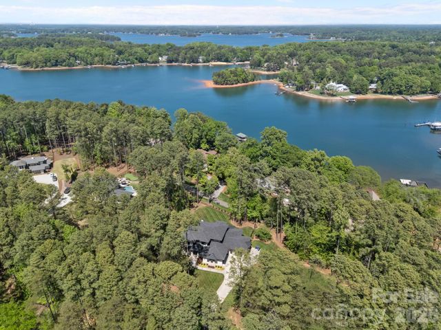 132 Binns Road, Mooresville, NC 28117