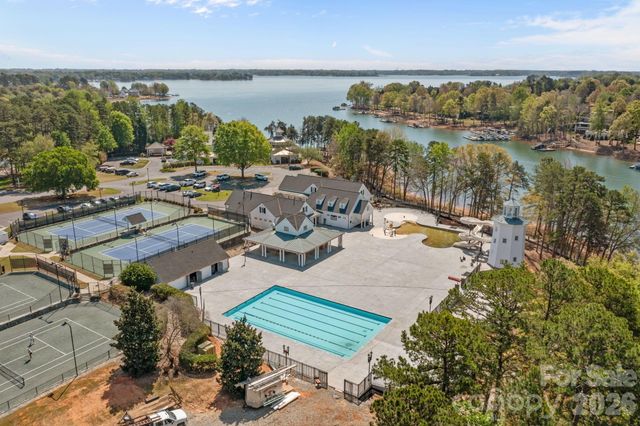 132 Binns Road, Mooresville, NC 28117