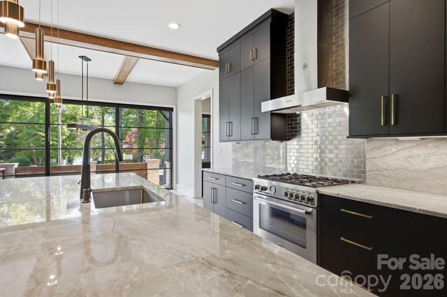 132 Binns Road, Mooresville, NC 28117