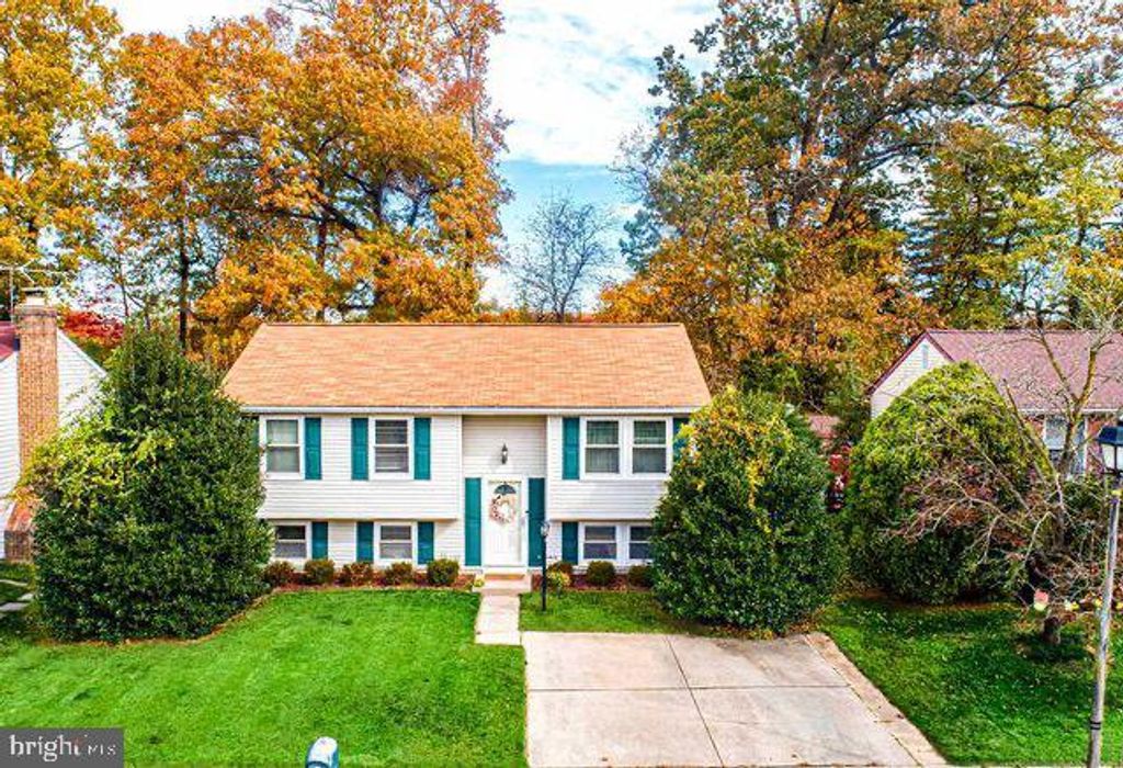 7 FREEDOM CT, Baltimore, MD 21220