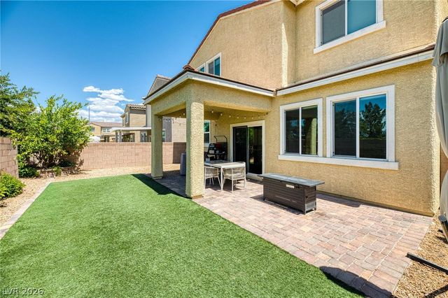5631 Weeping Wall Street, North Las Vegas, NV 89031