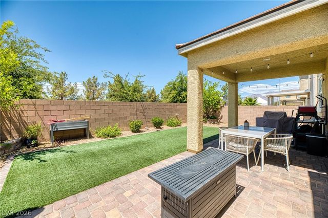 5631 Weeping Wall Street, North Las Vegas, NV 89031