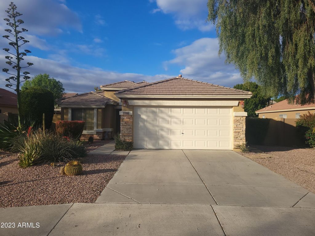 13406 W Port Royale Lane, Surprise, AZ 85379