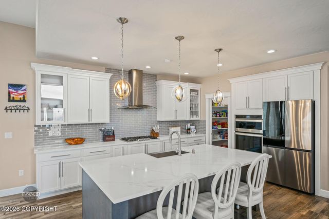 4949 E Chick Circle, Wasilla, AK 99654
