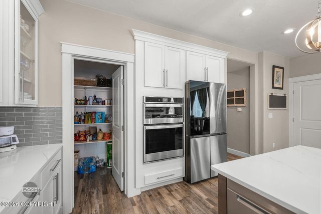 4949 E Chick Circle, Wasilla, AK 99654