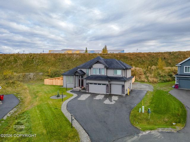 4949 E Chick Circle, Wasilla, AK 99654