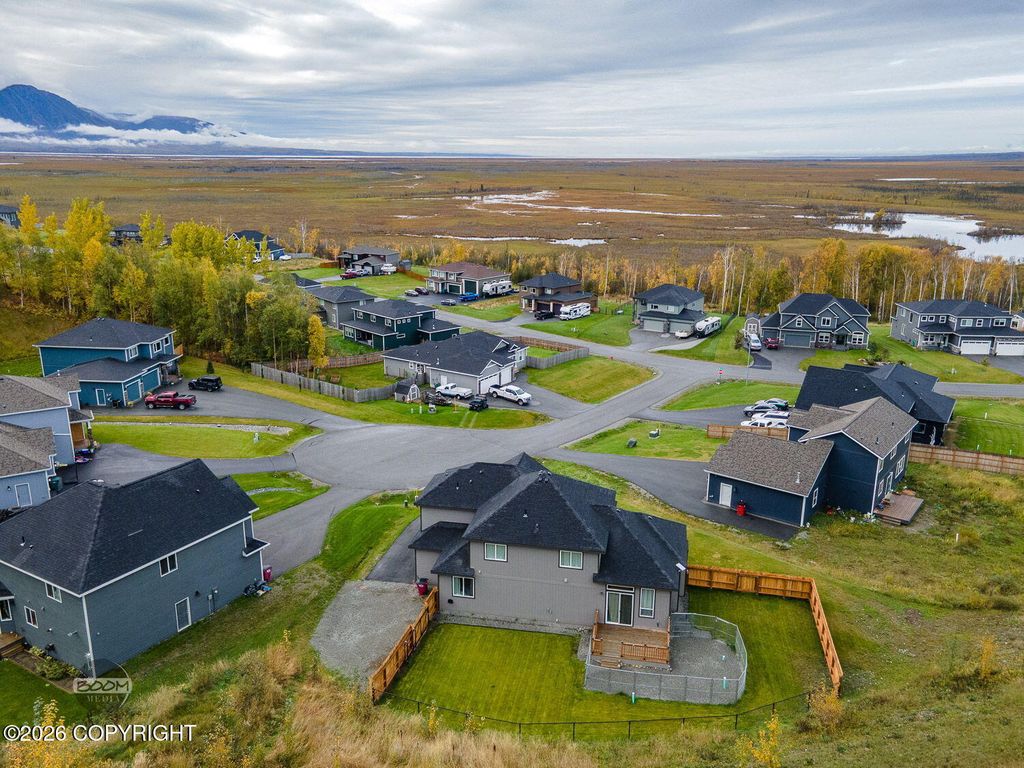 4949 E Chick Circle, Wasilla, AK 99654