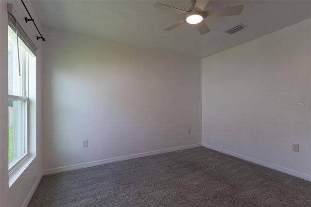 6747 SE 3RD LOOP, Ocala, FL 34472
