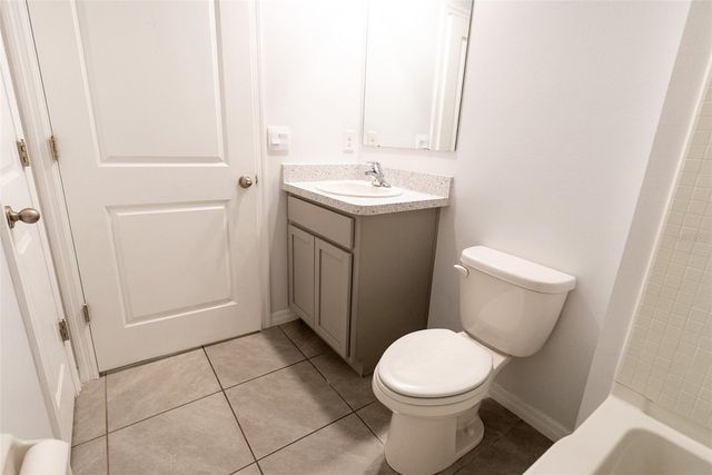 6747 SE 3RD LOOP, Ocala, FL 34472